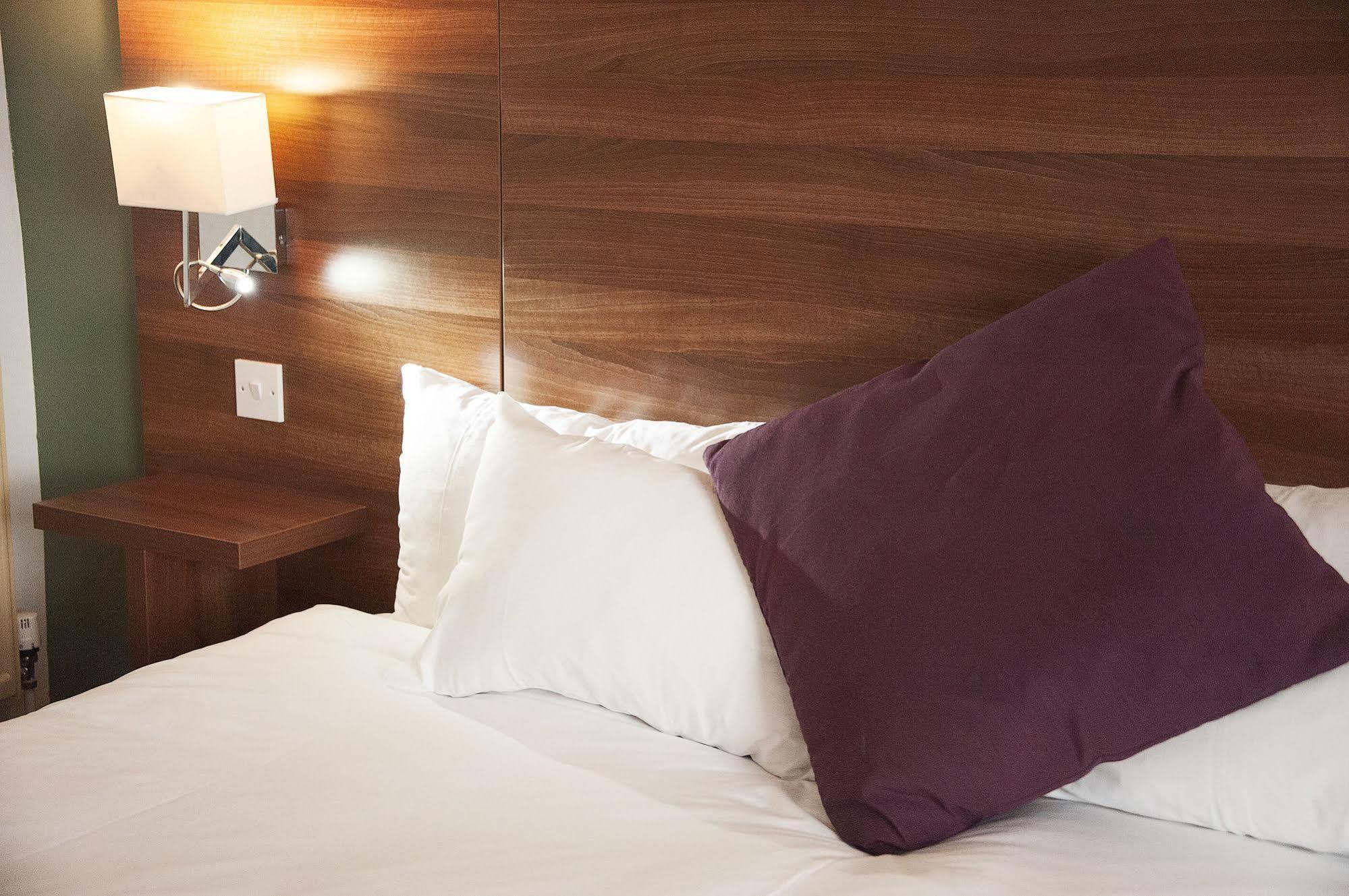 South Milford Yorkshire Gateway Hotel מראה חיצוני תמונה