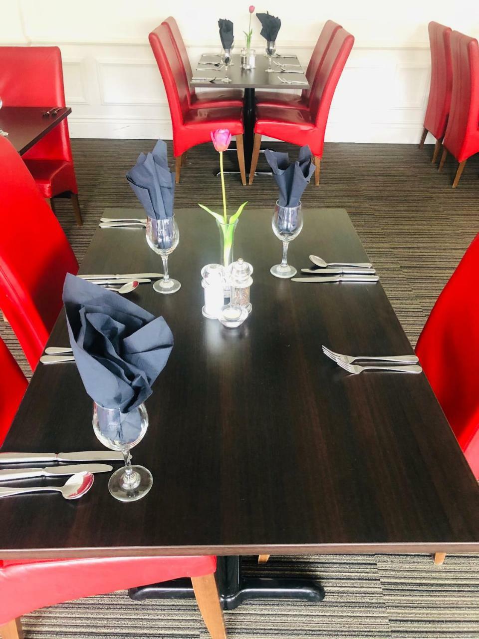 South Milford Yorkshire Gateway Hotel מראה חיצוני תמונה